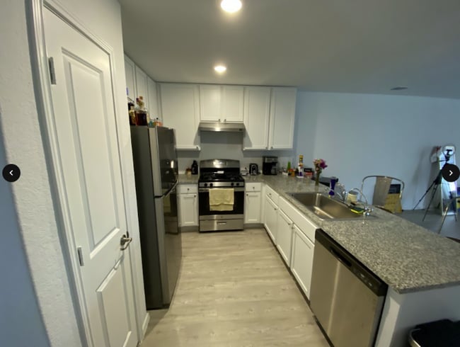 Foto del edificio - 9433 Somerset Wy