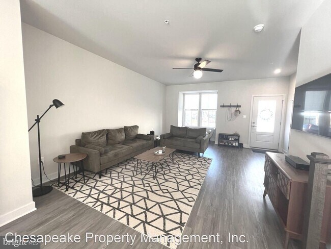 Foto del edificio - 3 br, 3.5 bath House - 6243 Islington Street