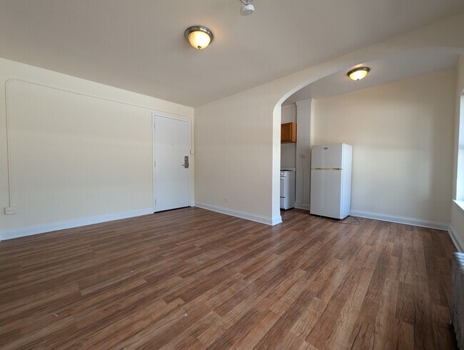 Foto del edificio - 5417 N Kenmore Ave