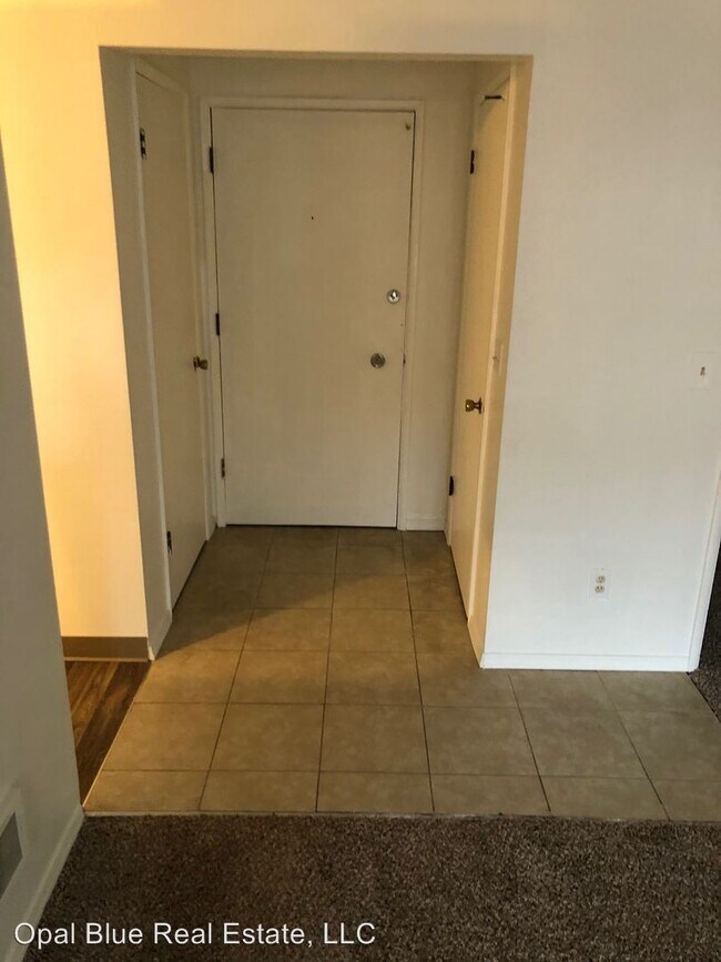 Foto del edificio - 3055 NE 140th St