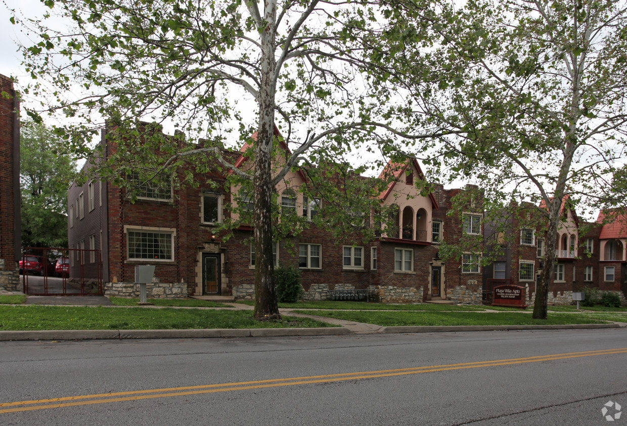 Building Photo - z-051524-Roanoke Apartments