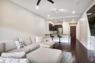 Building Photo - 200 River Vista Drive