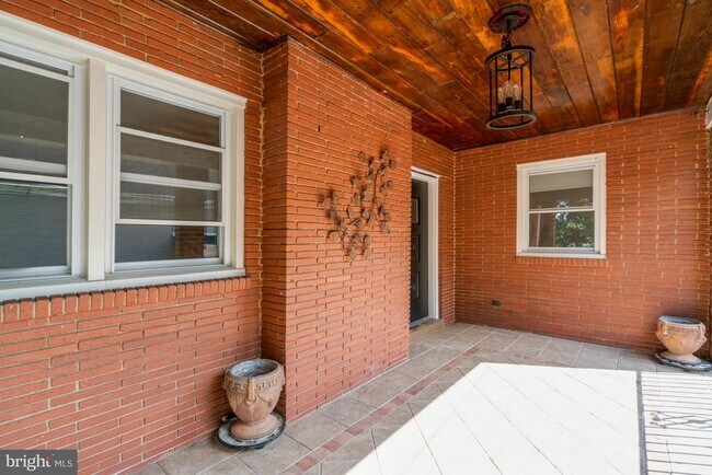 Building Photo - 603 Braxton Pl