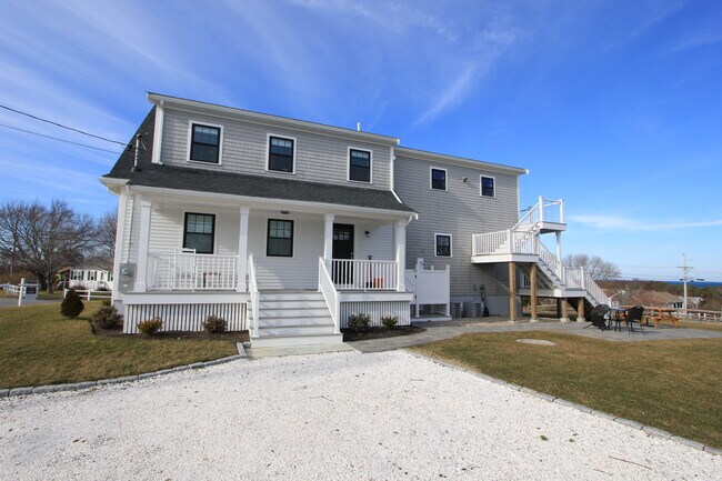 Building Photo - 69 Knott Ave
