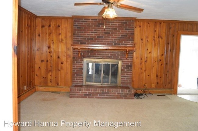 Building Photo - 143 N Indian Town Rd