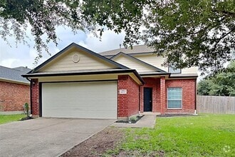 Building Photo - 18027 Hillock Glen Ln