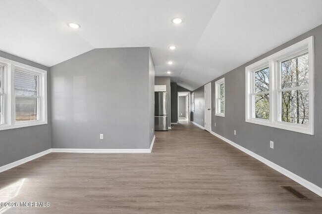 Foto del edificio - 209 Hilltop Blvd