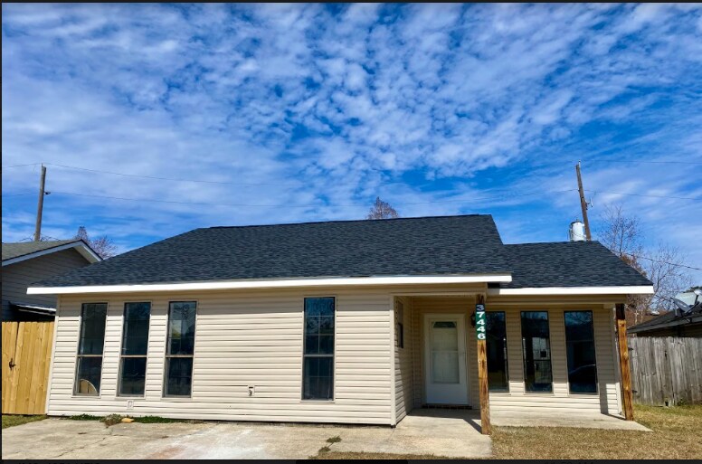 37446 E Hillside Dr, Prairieville, LA 70769 House Rental in