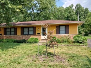 Building Photo - 498 S Otterbein Ave