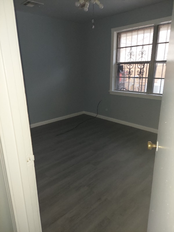 Building Photo - 1701 4th Ave