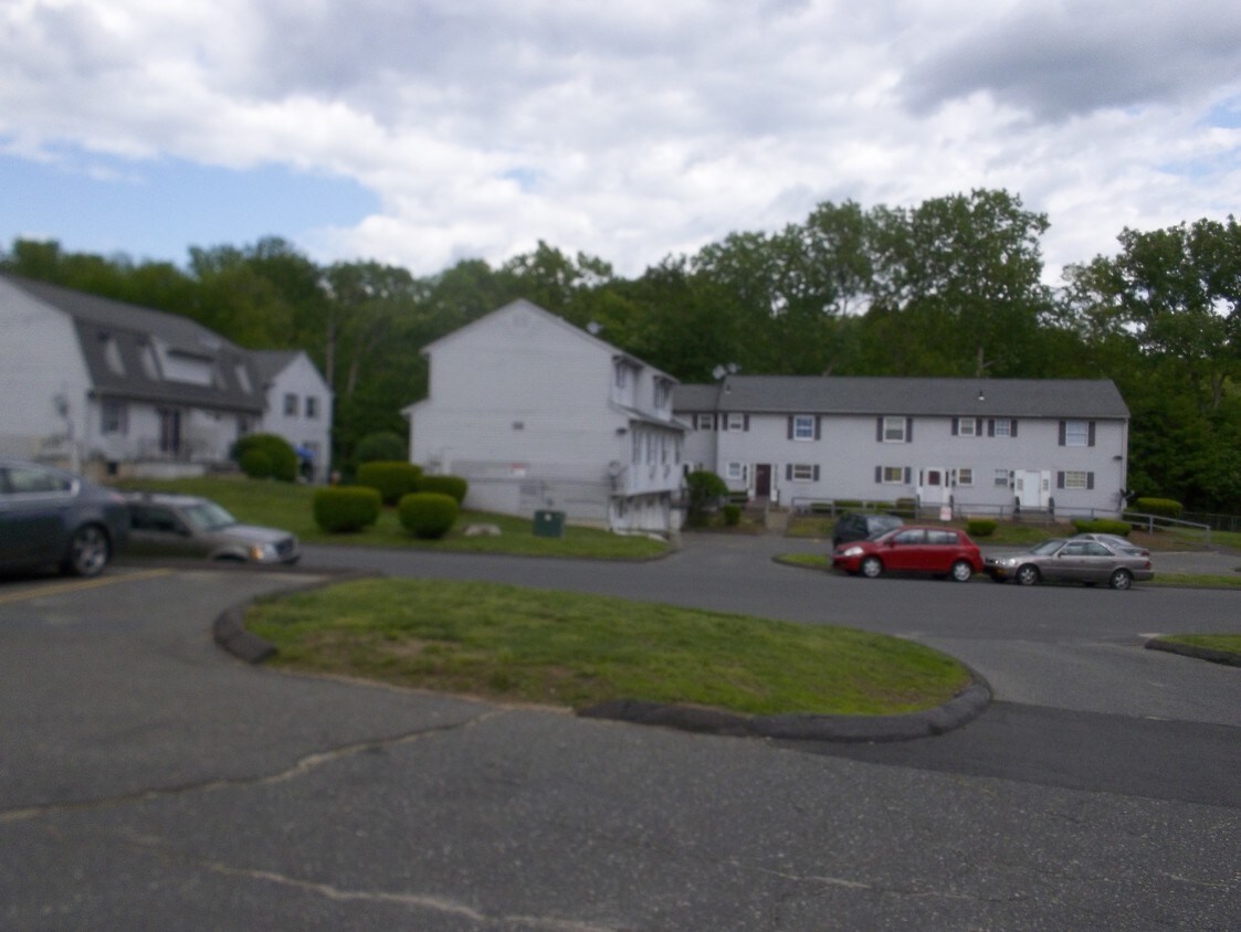 Primary Photo - 159 Maybury Cir