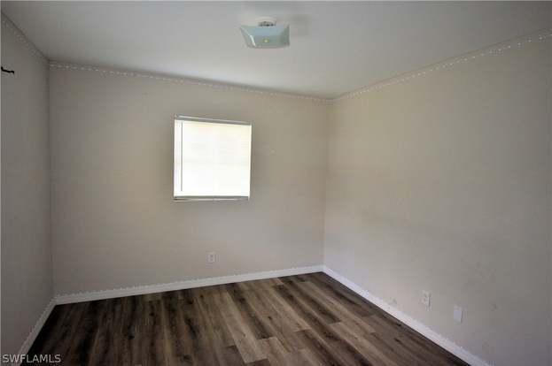 Foto del edificio - 15790 Pine Ridge Rd