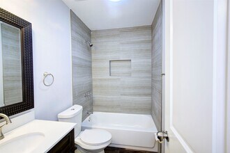 Building Photo - 8627 Wileyvale Rd