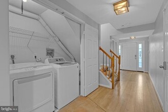 Building Photo - 20523 Ashley Terrace