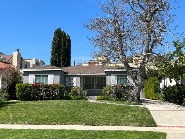 Building Photo - 4129 Wilkinson Ave