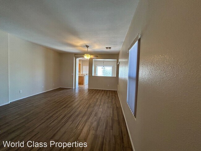 Building Photo - 3 br, 2 bath House - 11945 W Madison St