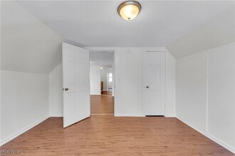 Building Photo - 3571 W 69th St