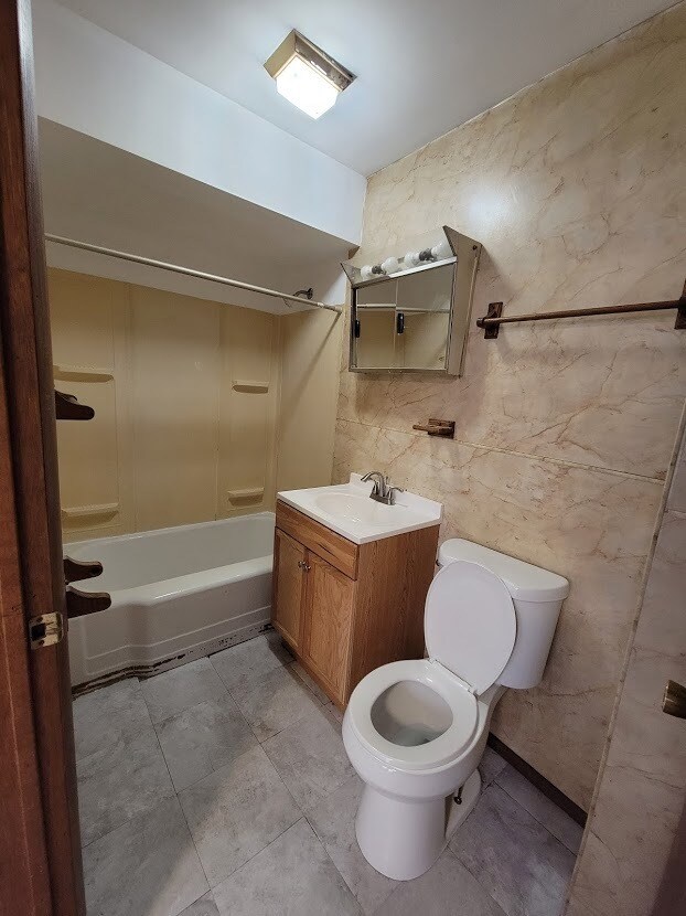 Foto del edificio - 828 W 34th St