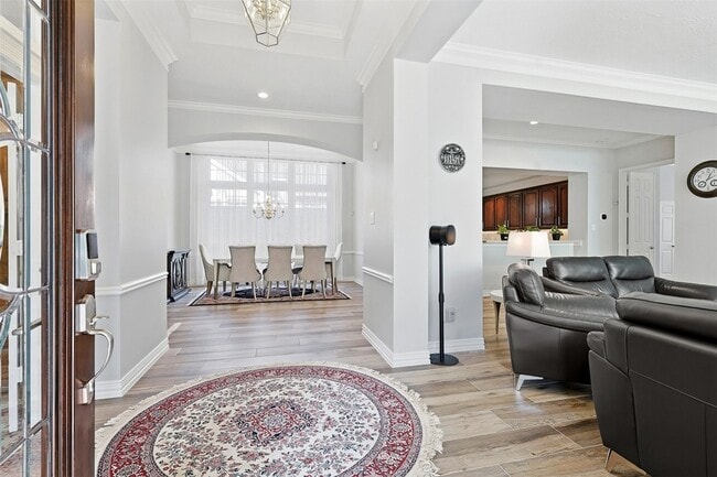 Photo - 1527 Orchard Park Dr House