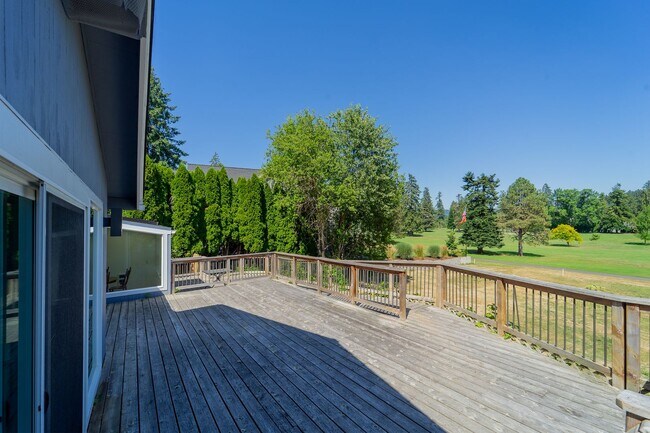 Foto del edificio - 4-Bedroom Luxury Home for Rent by Portland Golf Club