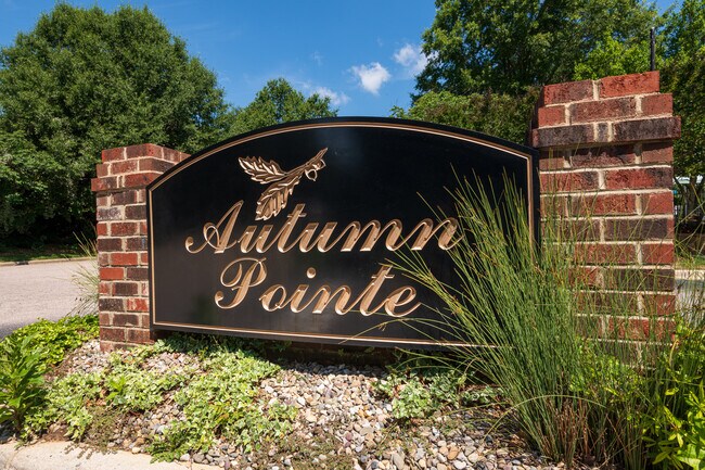 Foto del edificio - Autumn Pointe