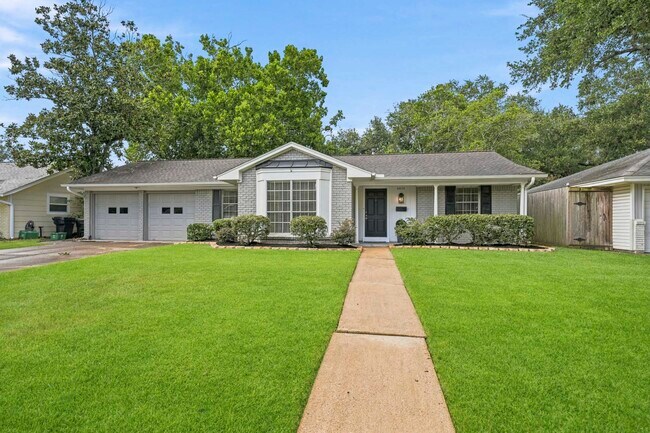 Foto del edificio - 4614 Hummingbird St