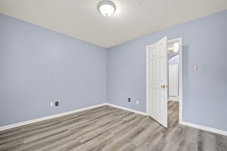 Building Photo - 11563 Withers Way Cir
