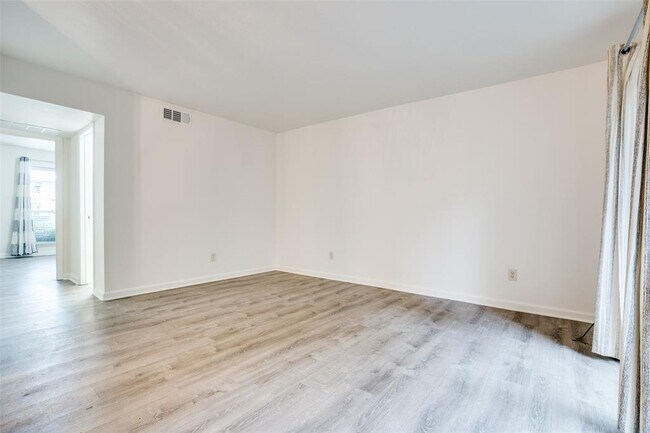 Building Photo - 4112 Bowser Ave