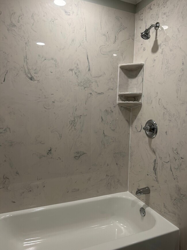 1045 Shilling Dr, Elm Mott, TX 76640 House Rental in Elm Mott, TX