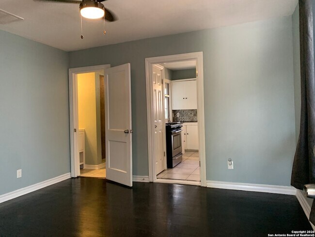 Foto del edificio - 773 Fulton Ave