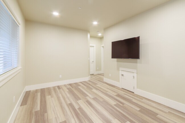 Foto del edificio - 1016 NW 23rd St