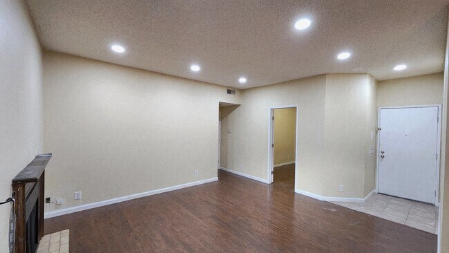 Sala de estar - 3454 Bridgewood Ter