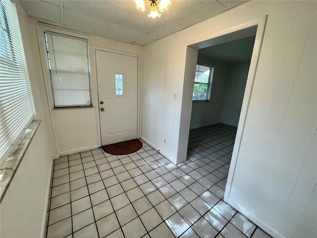 Foto del edificio - 860 44th Ave N