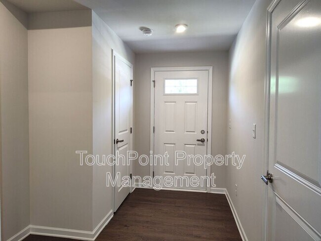 Foto del edificio - 5850 Granbury Dr