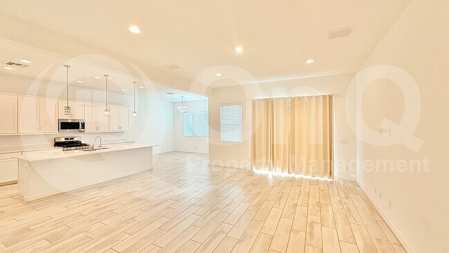 Foto del edificio - 3179 W Via Dona Rd