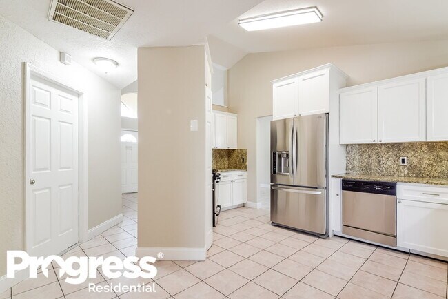 Building Photo - 264 Daisy Estates Dr