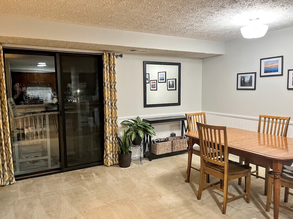 12411 Hickory Tree Way Unit L, Germantown, MD 20874 Condo for Rent in