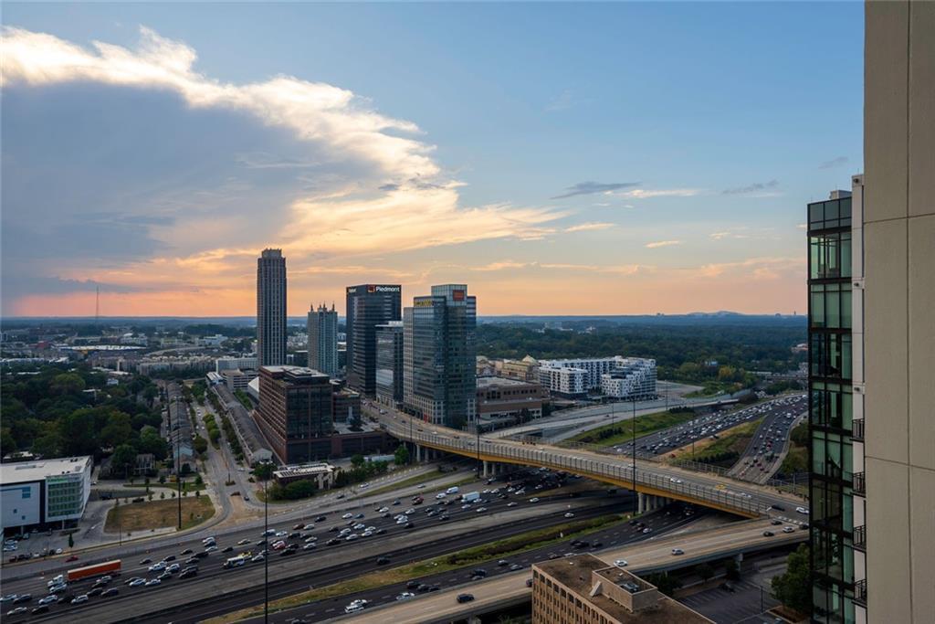 Foto principal - 1280 W Peachtree St NW