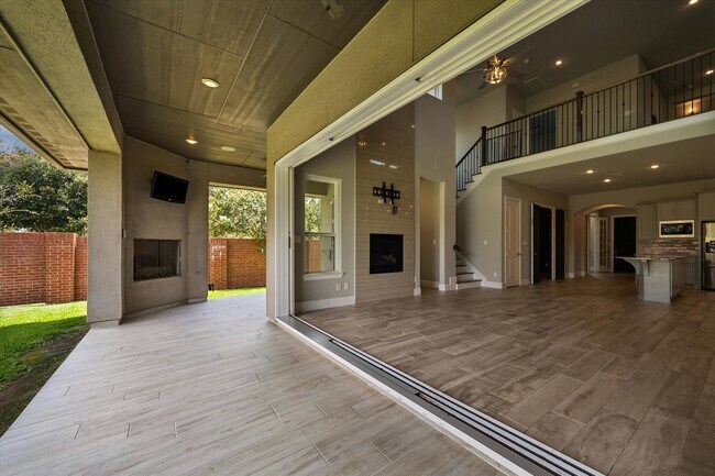Foto del edificio - 10227 Wylde Point Ln