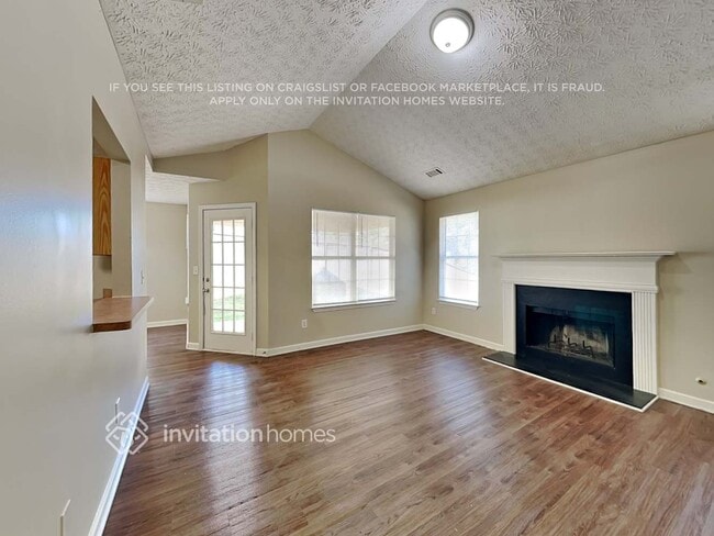 Building Photo - 125 S Greenfield Cir