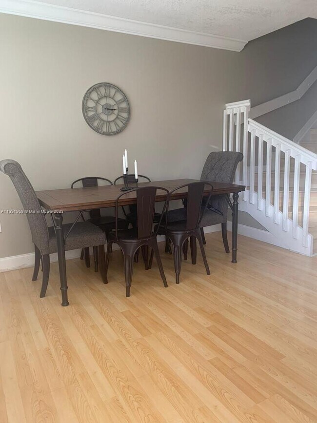 Foto del edificio - 6370 SW 138th Pl