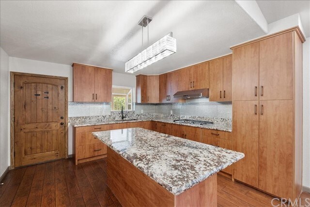 Foto del edificio - 868 W Orange Grove Ave