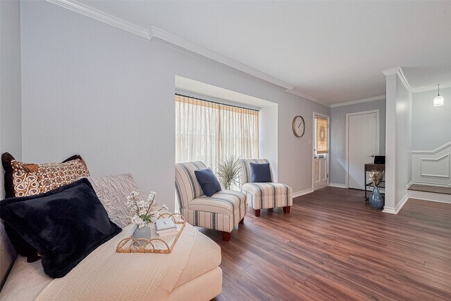 Foto del edificio - 2063 Winrock Blvd