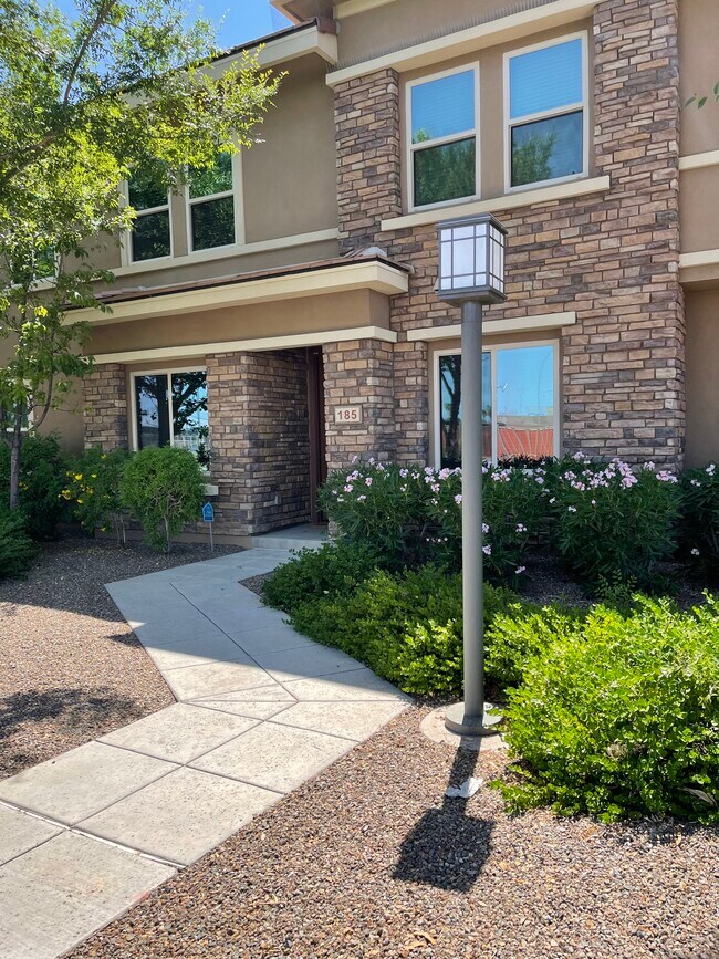 Front Door - 5550 N 16th St