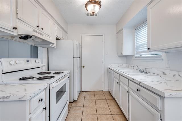 Building Photo - 215 Roberts Cir