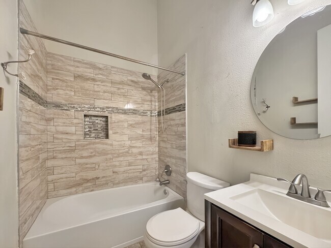 Foto del edificio - 2606 Third St