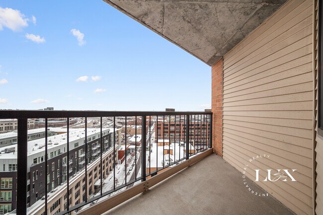 Foto del edificio - 78 10th St E