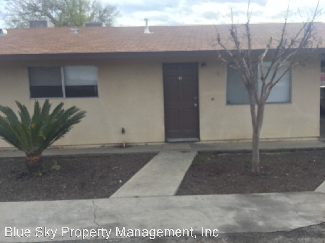 1431 Tomah Ave, Porterville, CA 93257 Room for Rent in Porterville