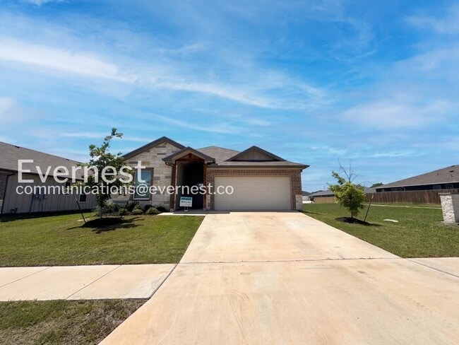 Building Photo - 842 Freedom Cir