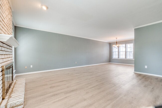Foto del edificio - 10745 Sandpiper Ln